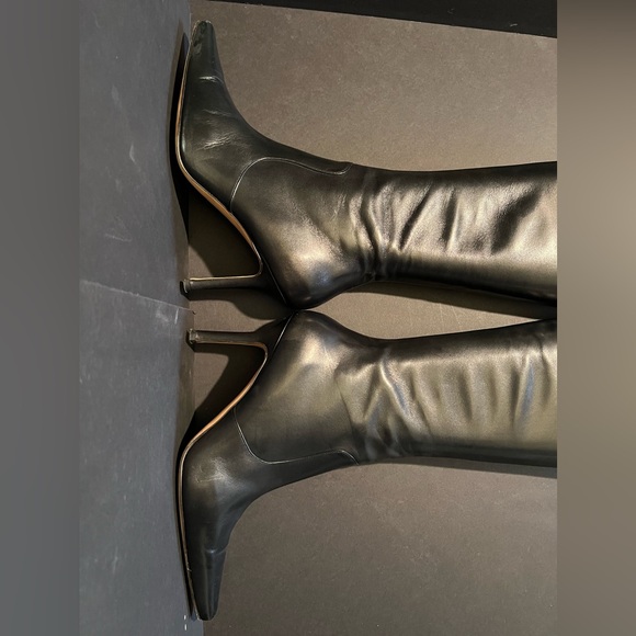 VINTAGE Isaac Mizrahi Saxton Black Leather Boot - Picture 10 of 16